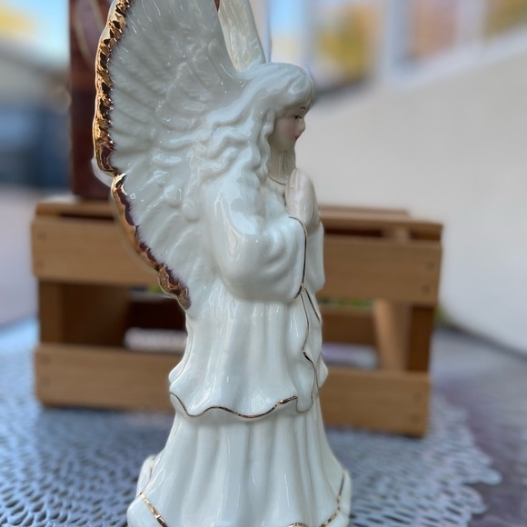 Heavenly Angel Porcelain Candle Holder x 2 - Picture 4 of 10